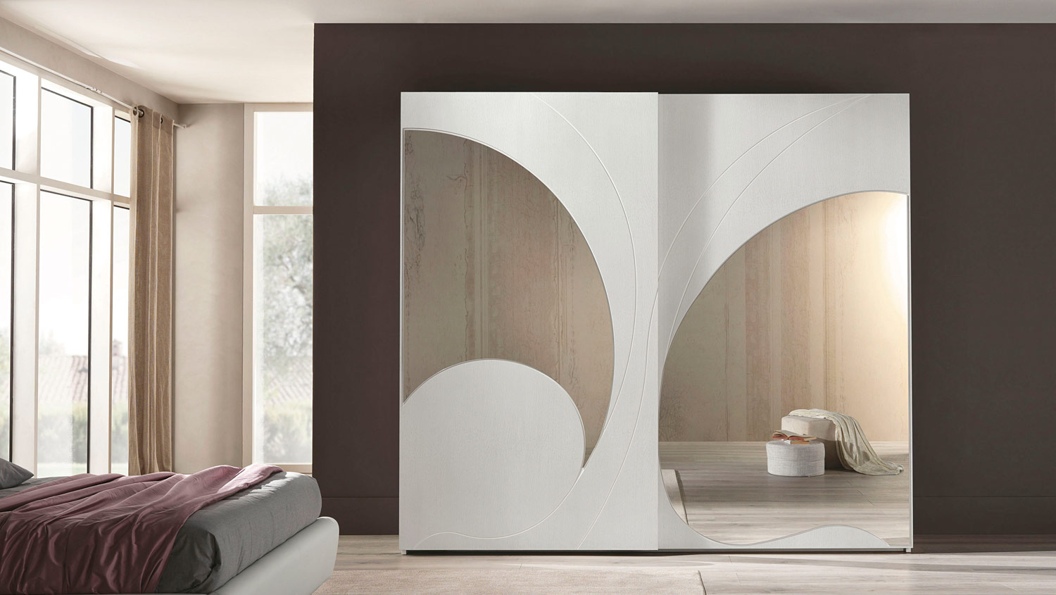 Collezione Armadi_modello Adone bianco frassino con specchi esterni e decoro incisione